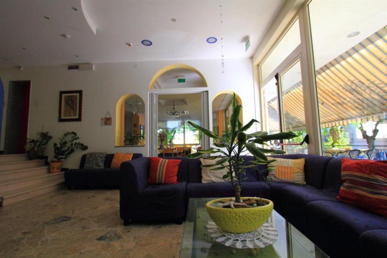 Hotel Moby Dick Rimini Bagian luar foto